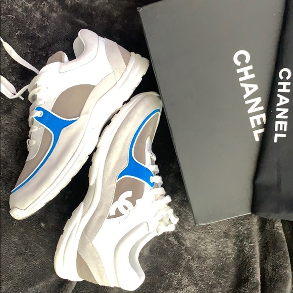 Chanel shoes - Picture 3 of 4